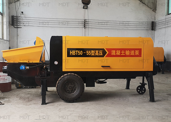 Color amarillo tamaño pequeño de la máquina portátil del mezclador concreto de MDT-50 55KW