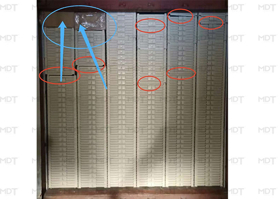 muestra de base de la longitud del 1m que almacena las cajas plásticas de la base del taladro de la caja de la base